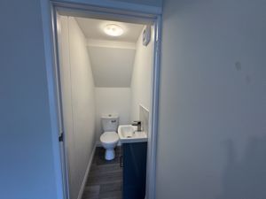 En suite WC bed 3- click for photo gallery